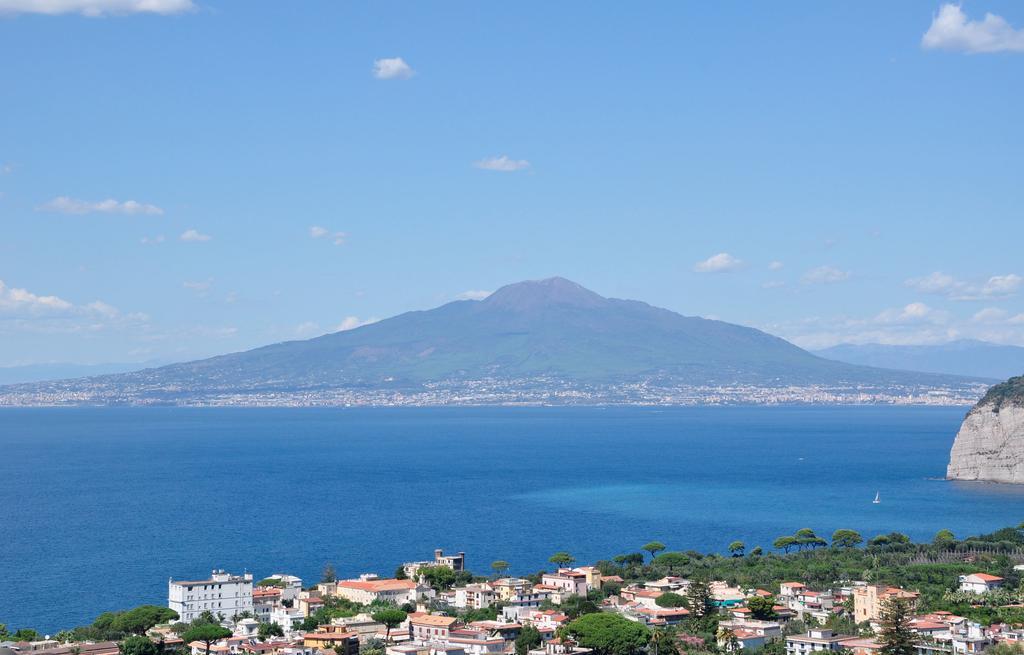 Villa Sorrento Flats Екстер'єр фото