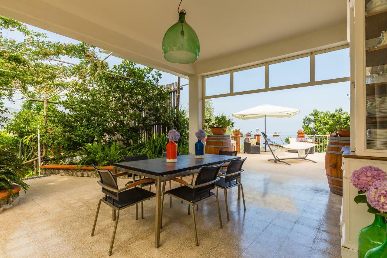 Villa Sorrento Flats Екстер'єр фото
