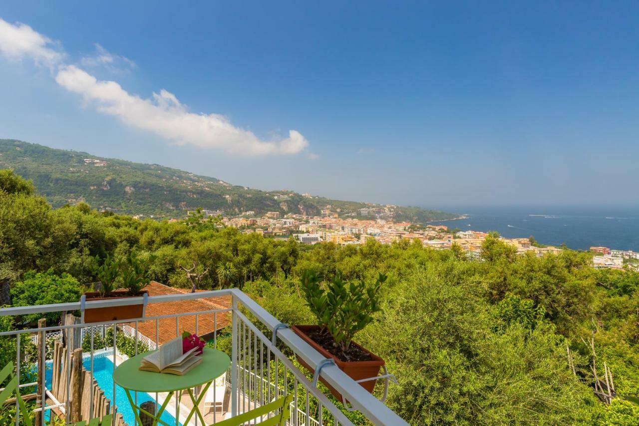 Villa Sorrento Flats Екстер'єр фото