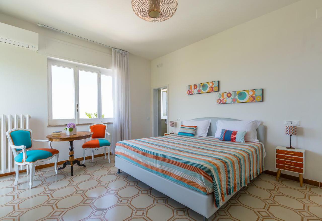 Villa Sorrento Flats Екстер'єр фото
