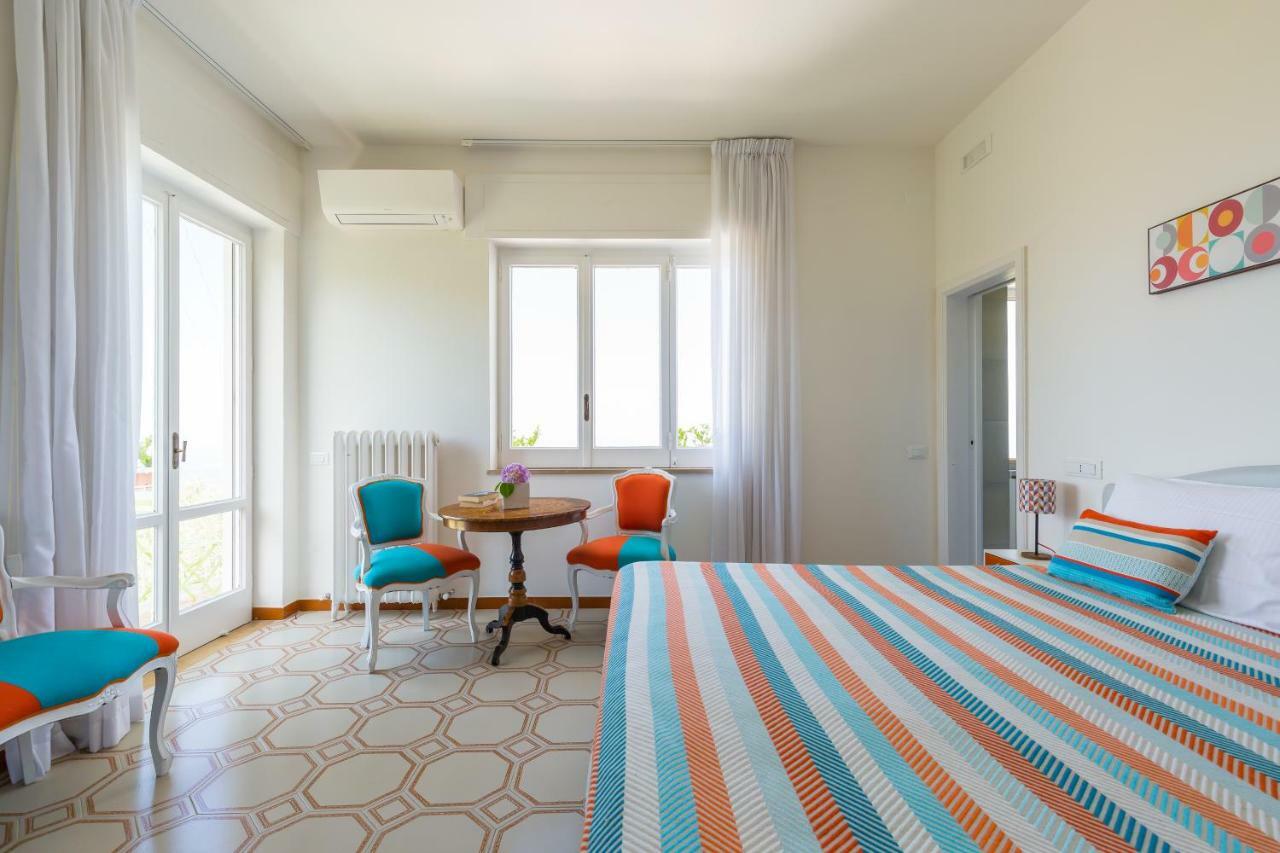 Villa Sorrento Flats Екстер'єр фото