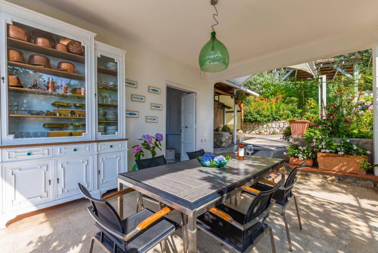 Villa Sorrento Flats Екстер'єр фото