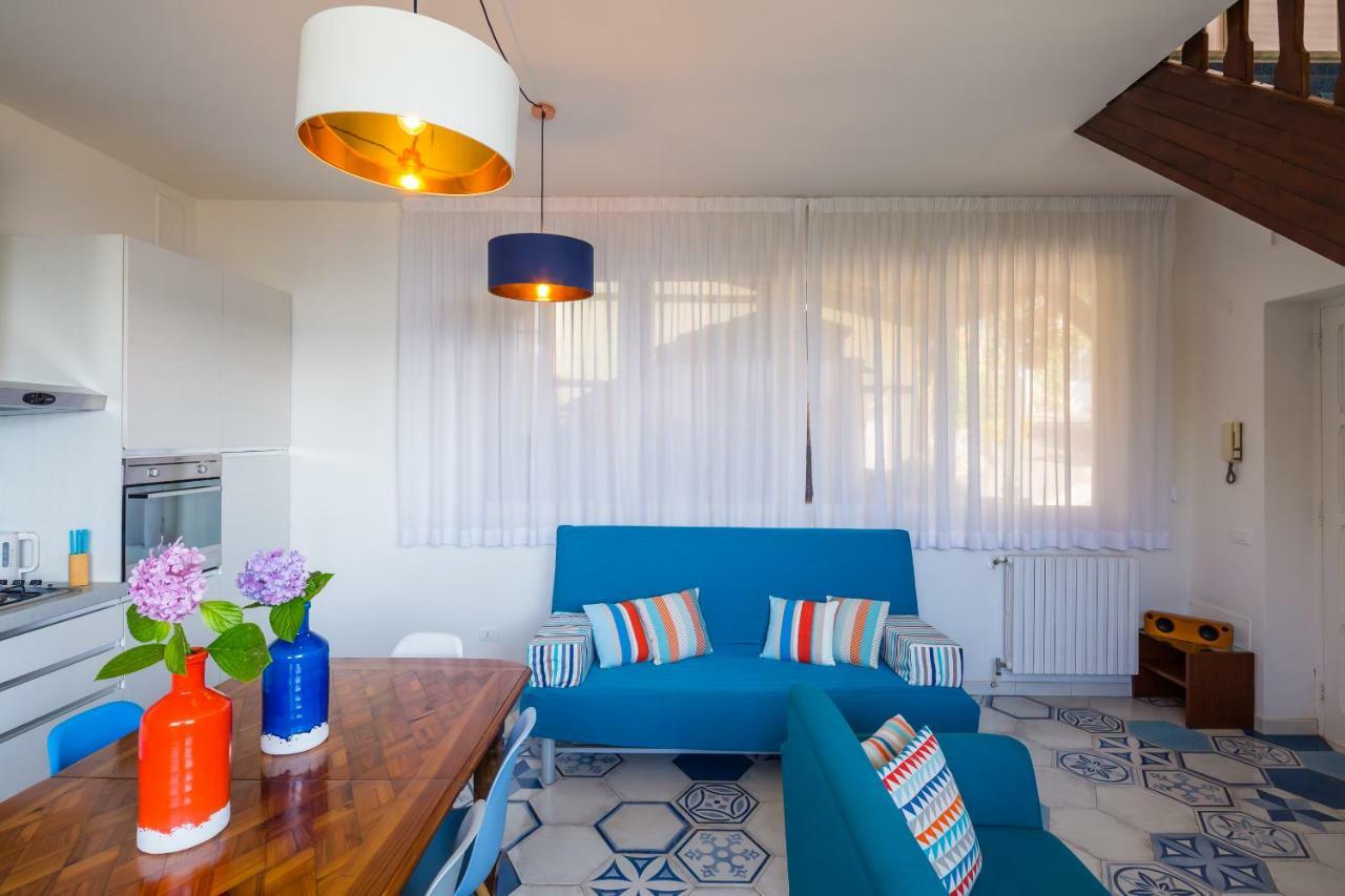 Villa Sorrento Flats Екстер'єр фото