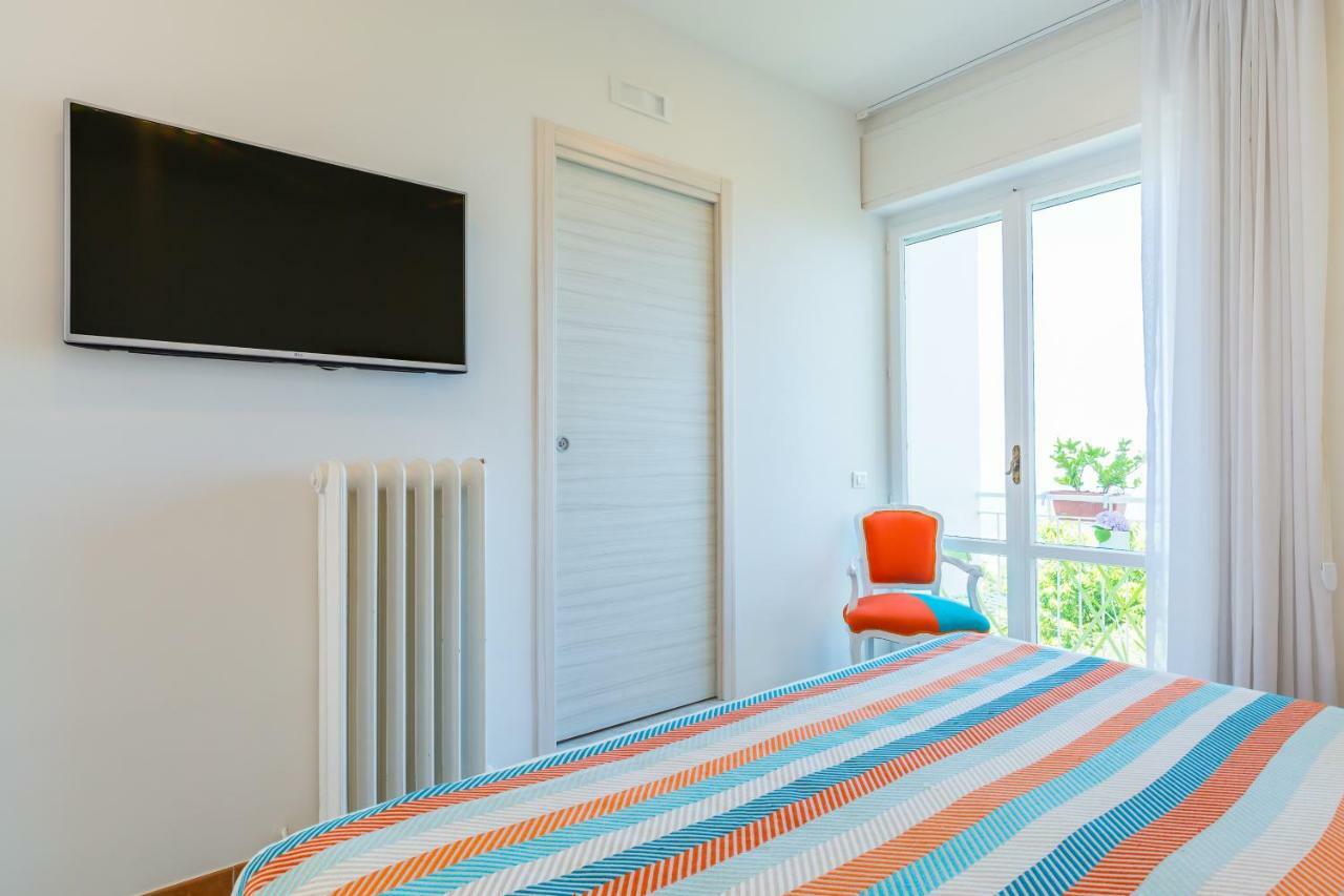 Villa Sorrento Flats Екстер'єр фото
